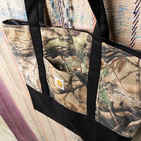 Upcycled handmade carhartt x realtree tote bag - Picture 4 of 7
